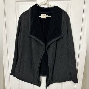 Ugg Sherpa Cardigan Fleece Lined Jersey Knit Sleeves and Outer Shell. Size Large